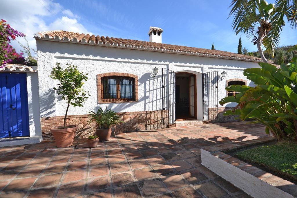 Villa El Molino Menyber Nerja Εξωτερικό φωτογραφία
